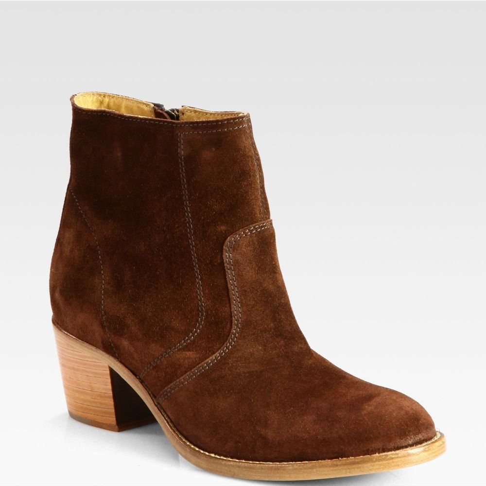 A.P.C brown suede ankle booties size 9(39) in EUC